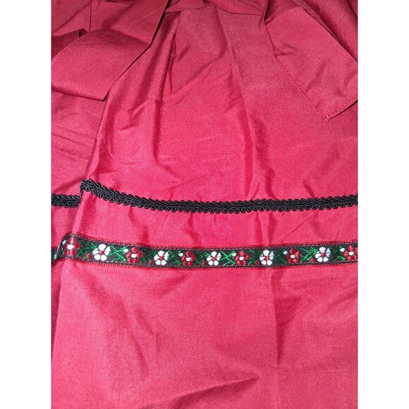 Red Waist Apron With Embroidered Floral Trim & Ties - Picture 5 of 9